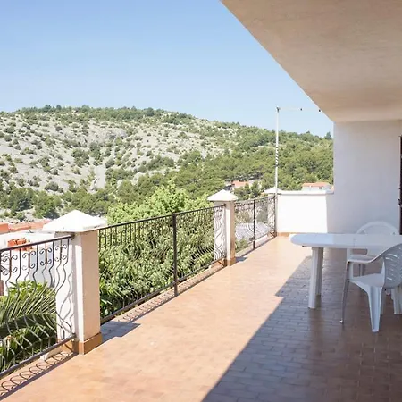 Bago Rogoznica (Sibenik-Knin)